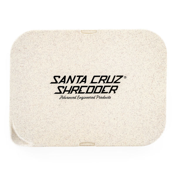 Hampputarjotin siivilöintiseulalla (Santa Cruz)