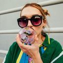 Persikkainen lasipiippu (Goody Glass)