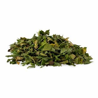 Luomu nokkosen (Urtica dioica) lehdet