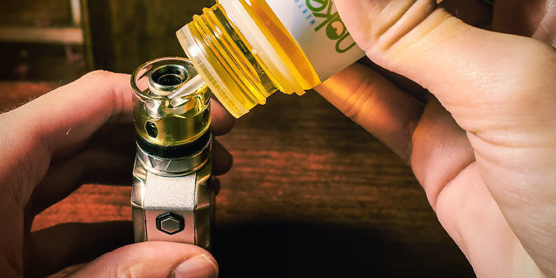 Tee kotitekoista kief-e-nestettä Kief E-Liquid
