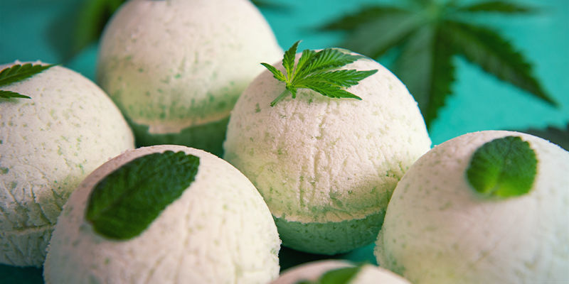 Kylpypommien hyödyt BENEFITS OF BATH BOMBS