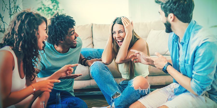 Pelaa totuus vai tehtävä Play Truth Or Dare