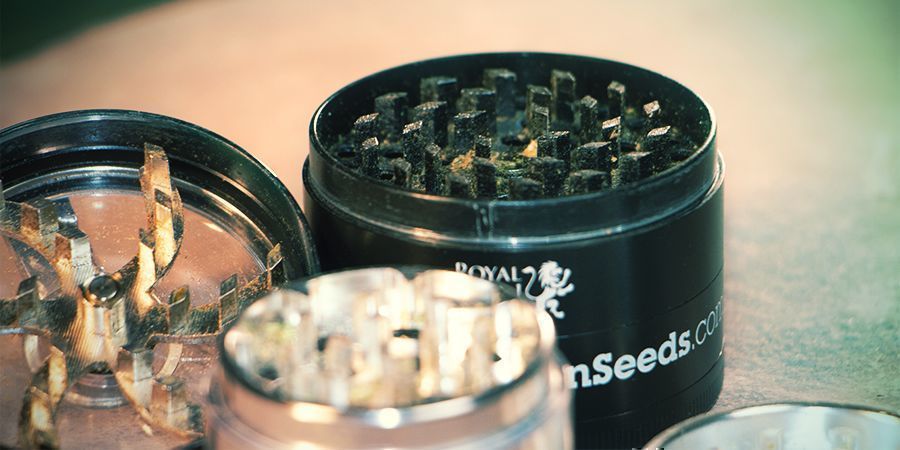 Miksi grinderi kannattaa puhdistaa? WHY SHOULD YOU CLEAN YOUR GRINDER?