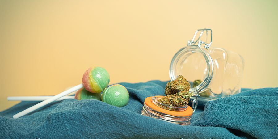 Kannabis ja tikkarit: täydellinen yhdistelmä? Kannabis ja tikkarit: täydellinen yhdistelmä?