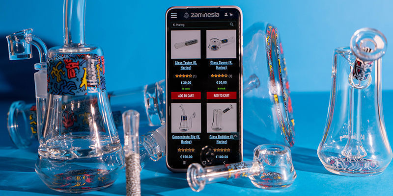 K. Haring -lasikokoelma on nyt saatavilla Zamnesialta K. Haring -lasikokoelma on nyt saatavilla Zamnesialta