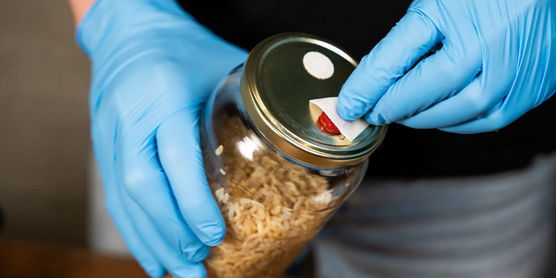 Inokuloi Inoculate