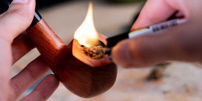 Tobakkapiiput: kannattaako niillä polttaa kannabista? Tobakkapiiput: kannattaako niillä polttaa kannabista?