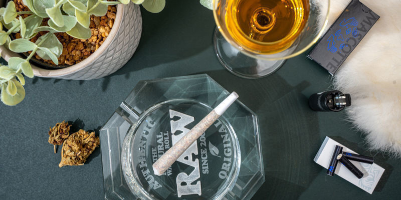 Crystal Glass Ashtray (RAW) Crystal Glass Ashtray (RAW)