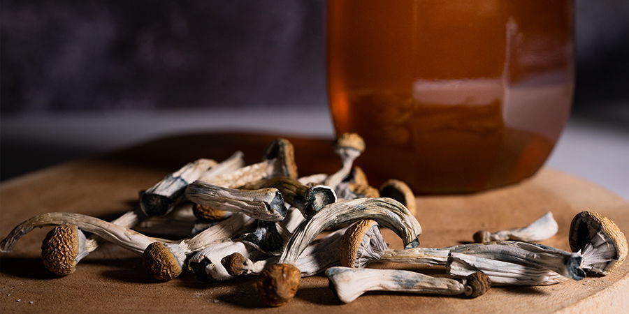 Ainekset blue honeyyn Ingredients for Blue Honey