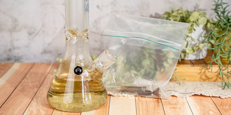 Aloita irrottamalla pesä ja downstem Begin by removing the bowl and downstem