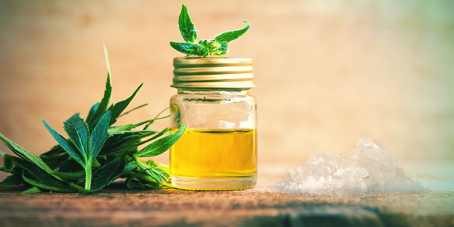 Ero CBD-isolaatin ja täyden spektrin CBD:n välillä DIFFERENCE BETWEEN CBD ISOLATE AND FULL SPECTRUM CBD