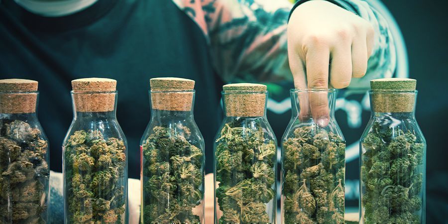 Myyntipisteet Kannabiksen myyntipisteet: amerikkalaiseen tapaan