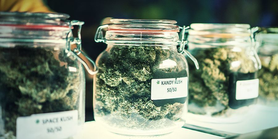 THC ja CBD THC ja CBD