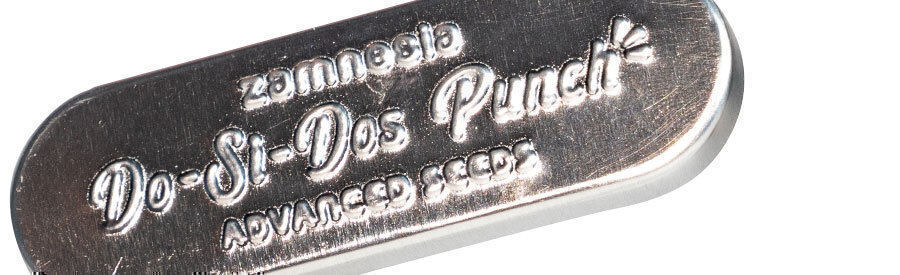 Do-Si-Dos Punchin yksityiskohta Do-Si-Dos Punch detail